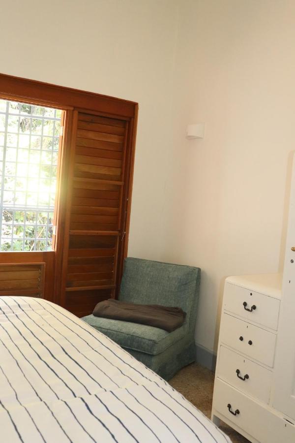 Gordon Town Kotch Hostel Kingston Exterior foto